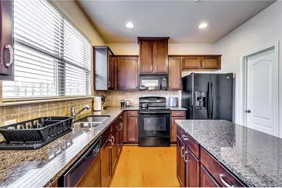 2325 Thackery Road, Snellville, GA 30078 - Photo 10