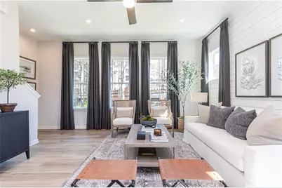 980 Bibbs Circle NW #17, Atlanta, GA 30318 - Photo 4