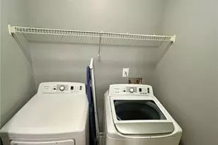 4201 High Park Ln, East Point, GA 30344 - Photo 16