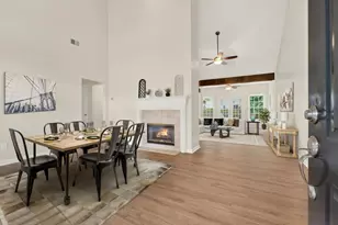 507 Huntgate Rd, Woodstock, GA 30189 - Photo 2