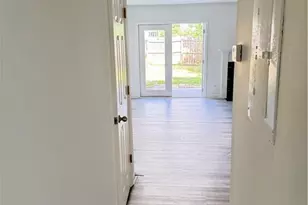 2356 Cove Rd, Lithonia, GA 30058 - Photo 10