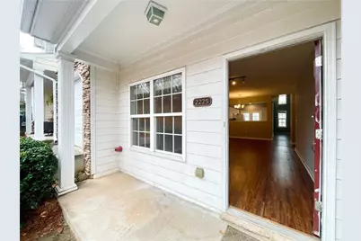 2225 Hoskin Court NW #7, Kennesaw, GA 30144 - Photo 2