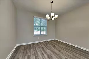 554 Sherwood Oaks Rd, Stone Mountain, GA 30087 - Photo 6