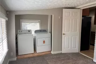 2047 Panstone Ct SW, Marietta, GA 30060 - Photo 10