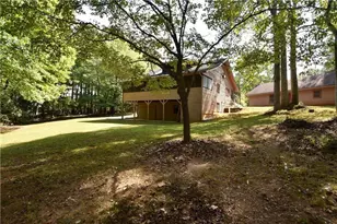 15430 Thompson Rd, Alpharetta, GA 30004 - Photo 2