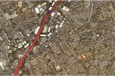 916 Tab Roberts Road, Lawrenceville, GA 30043 - Photo 6