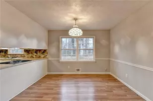 493 Tracy Ct, Lawrenceville, GA 30046 - Photo 18