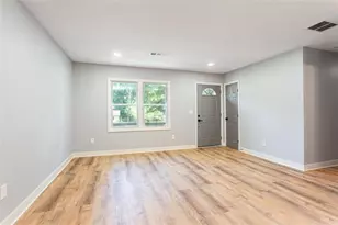 3652 Sweetbriar Cir, Lithia Springs, GA 30122 - Photo 10