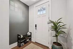 256 Castleberry Station Dr, Atlanta, GA 30313 - Photo 6