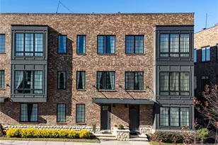 256 Castleberry Station Dr, Atlanta, GA 30313 - Photo 48