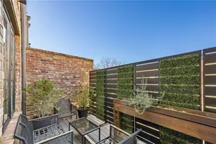 256 Castleberry Station Dr, Atlanta, GA 30313 - Photo 18