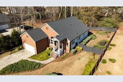 108 Hunter Way, Carrollton, GA 30116 - Photo 1