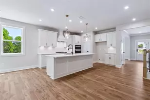 4002 Adler Cir, Buford, GA 30519 - Photo 10