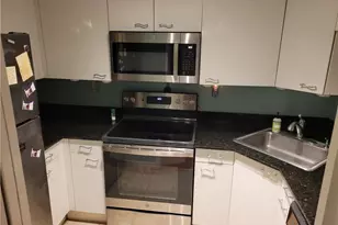 2870 Pharr Ct South NW, Atlanta, GA 30305 - Photo 10