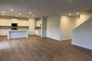 5282 Mulberry Crk Wy, Flowery Branch, GA 30542 - Photo 4