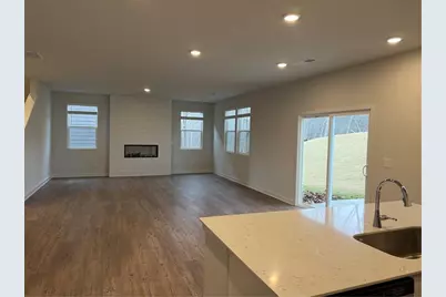 5282 Mulberry Creek Way, Flowery Branch, GA 30542 - Photo 6