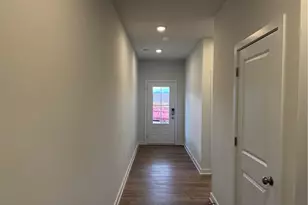 5282 Mulberry Crk Wy, Flowery Branch, GA 30542 - Photo 2