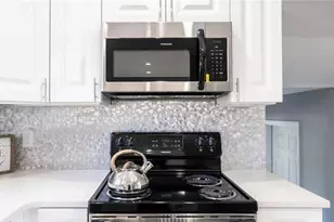 3022 Trafalgar Way, Atlanta, GA 30341 - Photo 8