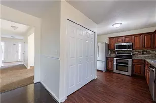 10119 Deep Creek Dr, Union City, GA 30291 - Photo 20