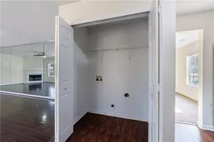 10119 Deep Creek Dr, Union City, GA 30291 - Photo 24