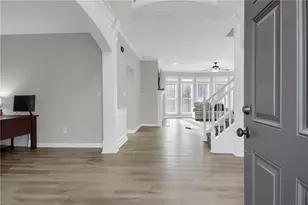 940 Ambleside Dr, Suwanee, GA 30024 - Photo 4