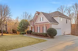 940 Ambleside Dr, Suwanee, GA 30024 - Photo 2