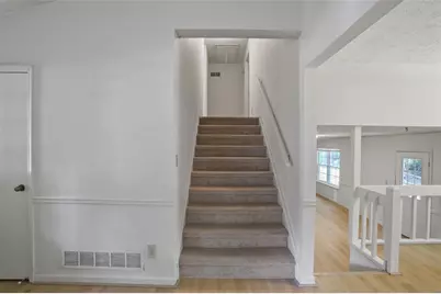 615 Barrington Way, Roswell, GA 30076 - Photo 14