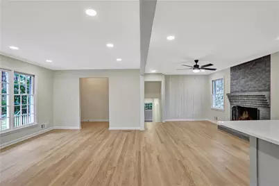 2906 Cartwright Drive, Decatur, GA 30033 - Photo 18