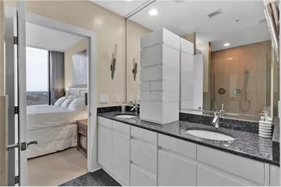 2828 Peachtree Road NW #1402, Atlanta, GA 30305 - Photo 22