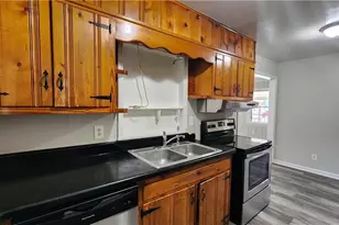 6755 Powers St, Riverdale, GA 30274 - Photo 12