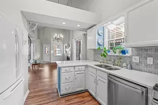 1351 Yorkshire Ln, Woodstock, GA 30188 - Photo 12