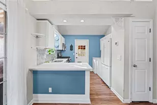 1351 Yorkshire Ln, Woodstock, GA 30188 - Photo 10