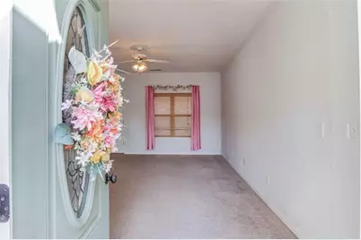 3322 Henderson View Ct, Loganville, GA 30052 - Photo 4