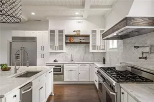 4571 Columns Dr SE, Marietta, GA 30067 - Photo 14