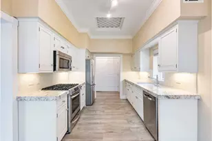 3636 Peachtree Rd NE, Atlanta, GA 30319 - Photo 4