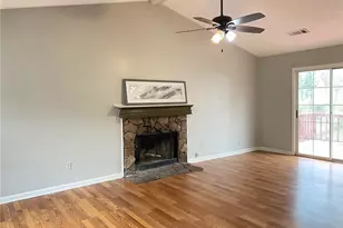 407 Sheppard Crossing Ct, Stone Mountain, GA 30083 - Photo 10