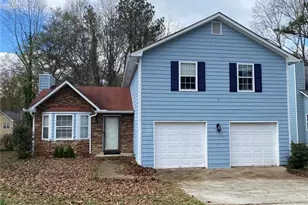 407 Sheppard Crossing Ct, Stone Mountain, GA 30083 - Photo 2