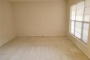 5072 Raventhorpe Ct, Suwanee, GA 30024 - Photo 8