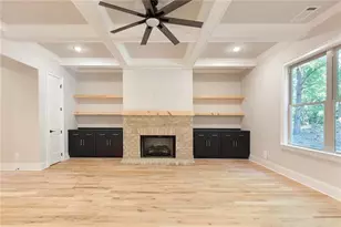 304 Trecastle Ln, Canton, GA 30114 - Photo 10