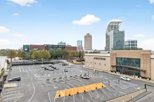 3668 Kingsboro Rd NE, Atlanta, GA 30319 - Photo 36