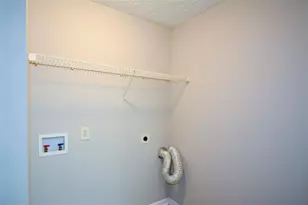 4101 Fairington Club Dr, Lithonia, GA 30038 - Photo 38