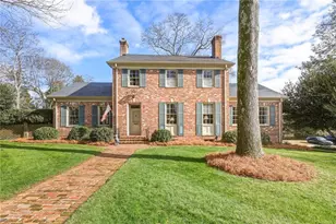 1606 Riverside Dr, Gainesville, GA 30501 - Photo 1