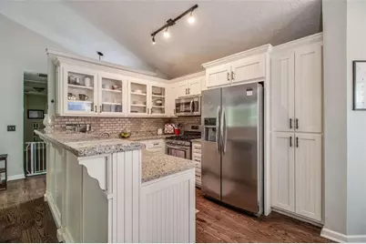 5505 Riverchase Drive, Flowery Branch, GA 30542 - Photo 16