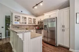 5505 Riverchase Dr, Flowery Branch, GA 30542 - Photo 16