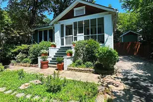 284 Lakeview Ave NE, Atlanta, GA 30305 - Photo 2