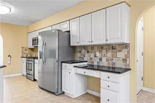 5386 Cross Creek Cove, Acworth, GA 30102 - Photo 10