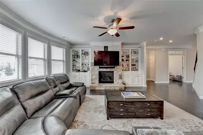 5525 Nesmith Court, Cumming, GA 30040 - Photo 38