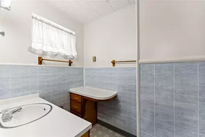 660 Honeysuckle Road, Gainesville, GA 30501 - Photo 24