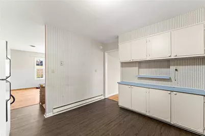 660 Honeysuckle Road, Gainesville, GA 30501 - Photo 8