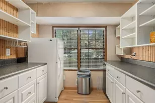 4777 Summit Hills Way, Tucker, GA 30084 - Photo 16